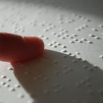 Reading braille